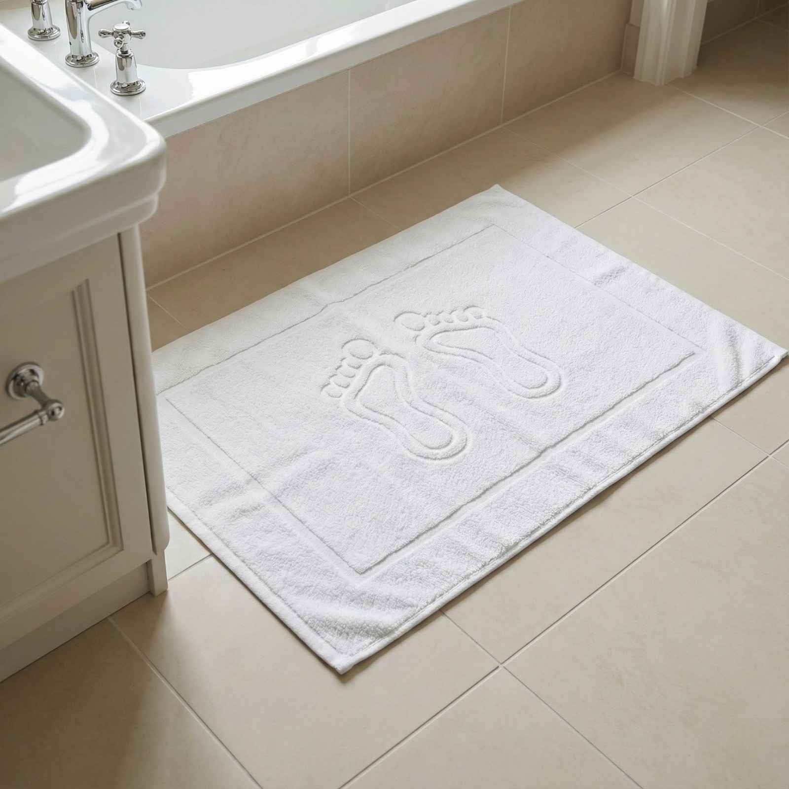 100% Cotton Bathmat 650 GSM White with jacquard Feet Design