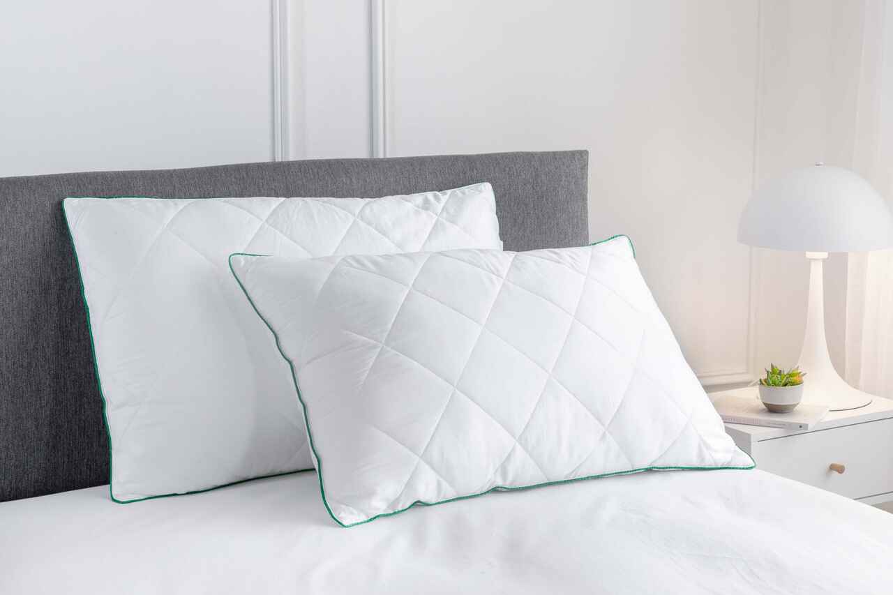 Premium White Hotel Pillow - Ultra Soft & Durable